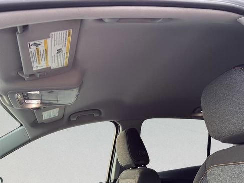 Used 2022 Chevrolet Equinox LT FWD image 24