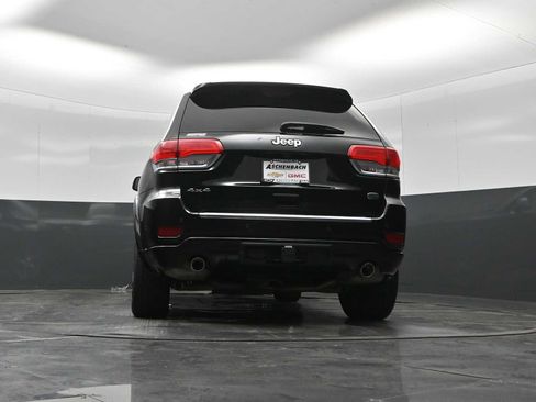 Used 2020 Jeep Grand Cherokee Overland AWD/4WD image 24