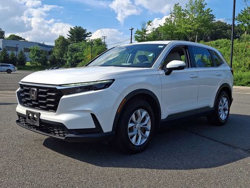 Used 2024 Honda CR-V LX image 3
