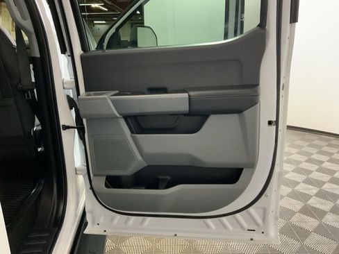 Used 2023 Ford F250 XLT image 30