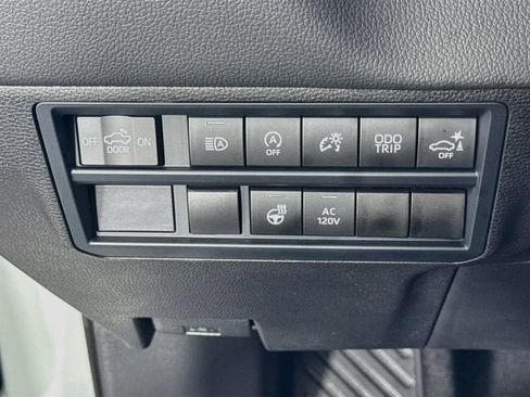 Certified 2026 Toyota Tundra Limited AWD/4WD image 11