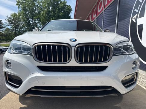 Used 2019 BMW X6 xDrive35i w/ Convenience Package AWD/4WD image 8
