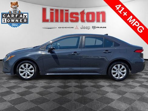 Used 2024 Toyota Corolla LE FWD image 7