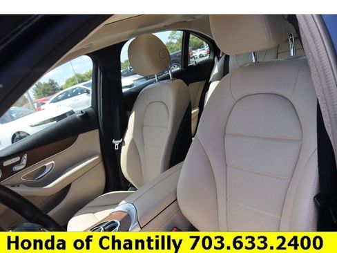 Used 2021 Mercedes-Benz C 300 4MATIC Sedan image 22