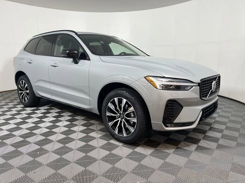 Certified 2025 Volvo XC60 B5 Core w/ Climate Package image 2