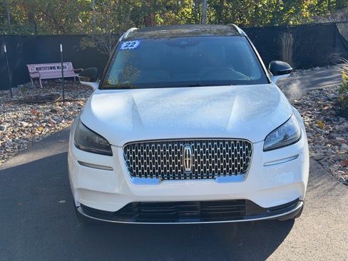 Used 2022 Lincoln Corsair Reserve w/ Elements Package image 8