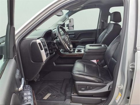 Used 2018 GMC Sierra 1500 SLT w/ SLT Premium Package image 20