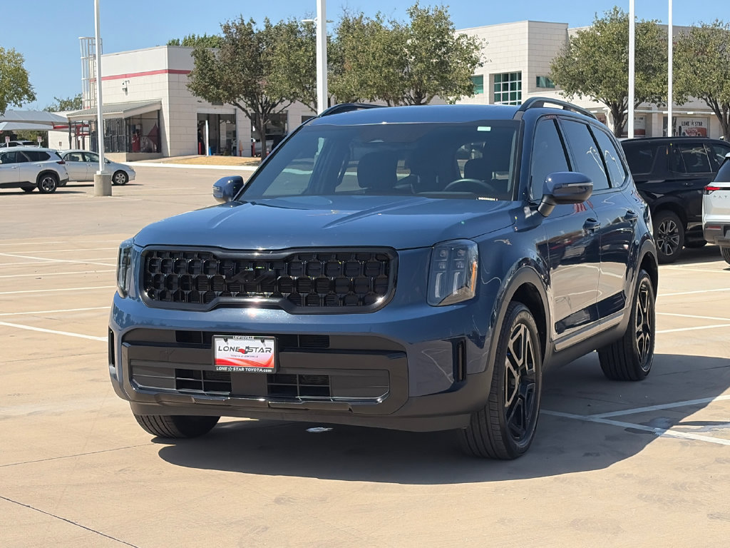 Used 2025 Kia Telluride EX X-Line AWD/4WD image 4
