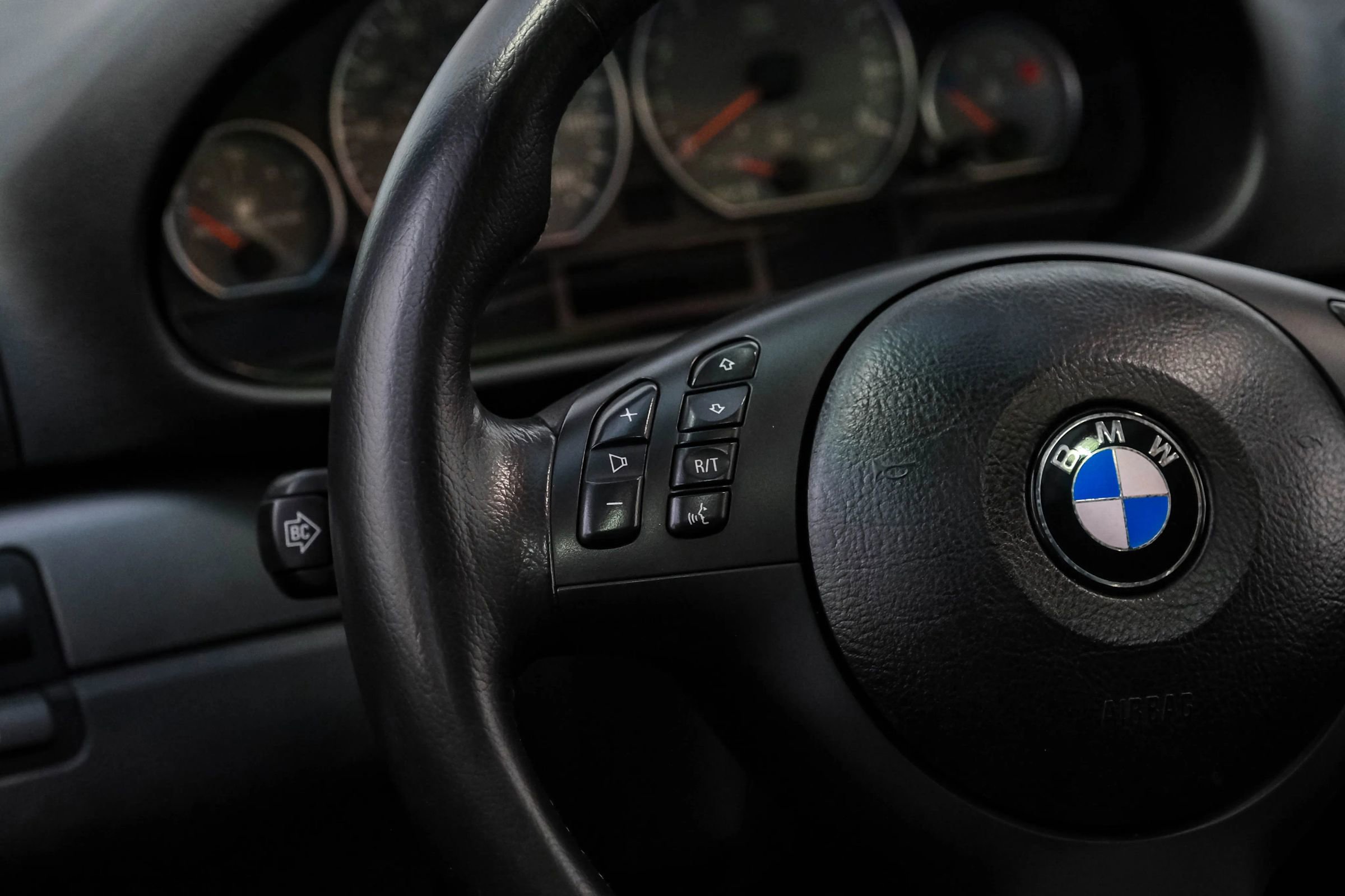 Used 2002 BMW M3 Coupe RWD image 11