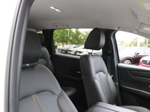 Certified 2026 MAZDA CX-90 3.3 Turbo w/ Select Package AWD/4WD image 7