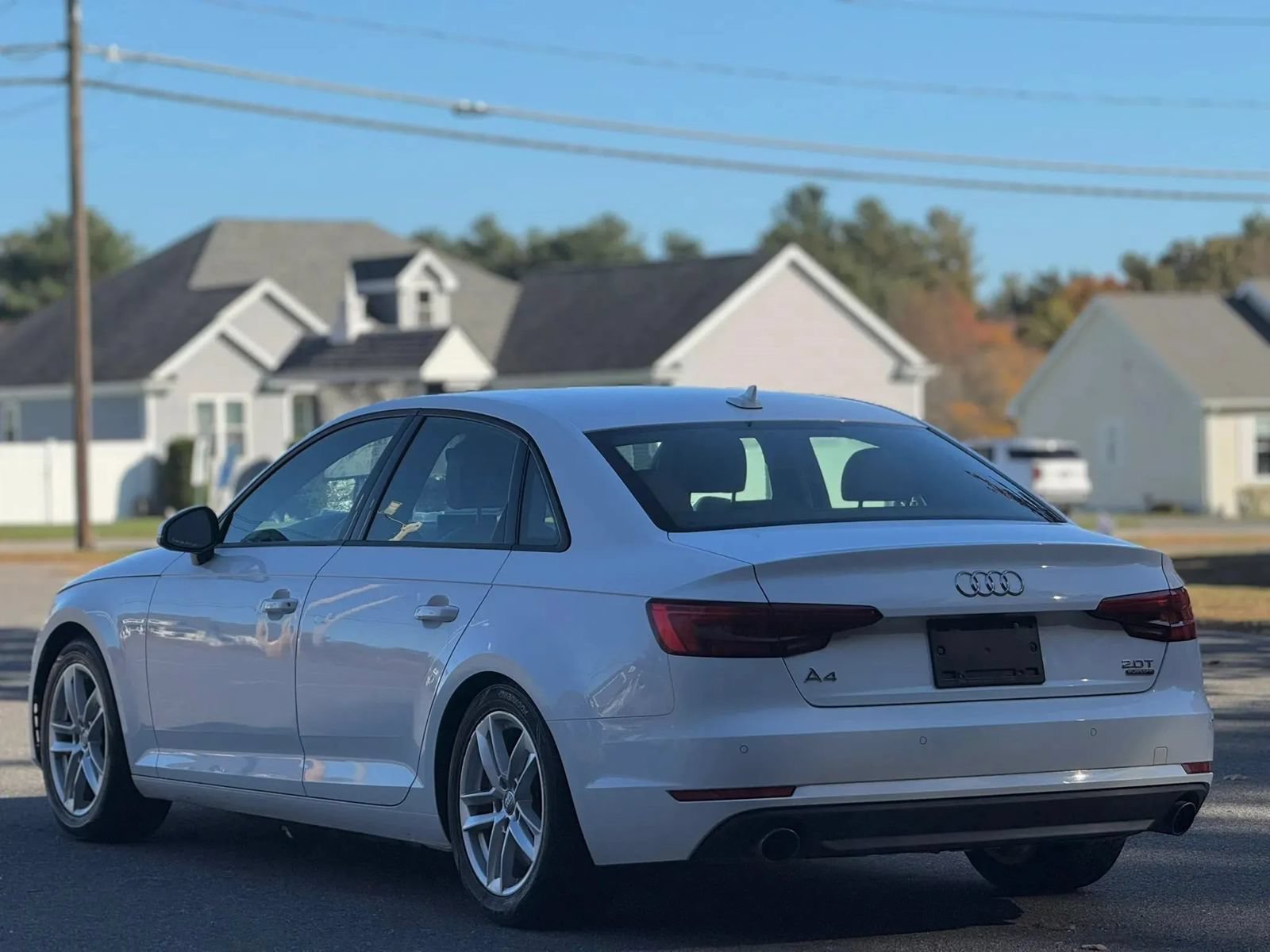Used 2017 Audi A4 2.0T Premium w/ Convenience Package AWD/4WD image 8