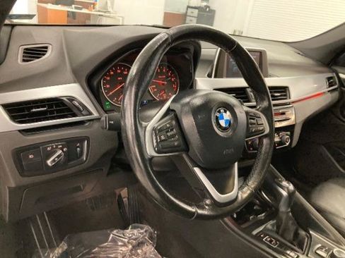Used 2018 BMW X1 xDrive28i AWD/4WD image 6