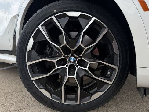 Used 2024 BMW X7 M60i w/ Executive Package AWD/4WD image 10