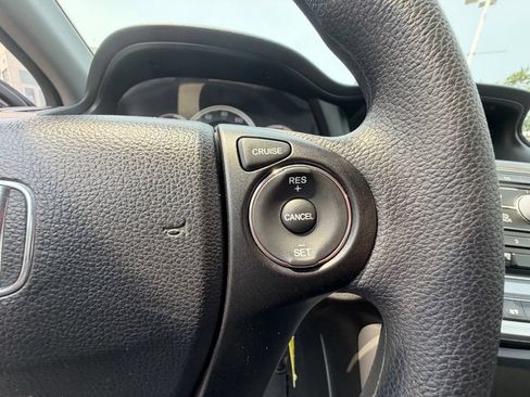 Used 2014 Honda Accord LX image 20