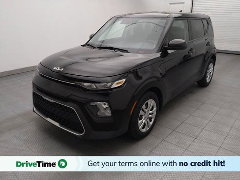 Used 2022 Kia Soul LX FWD image 1