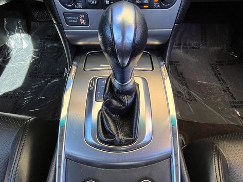 Used 2012 INFINITI G25 Journey RWD image 18