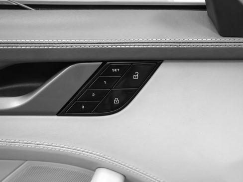 Certified 2020 Porsche 911 Carrera 4S image 35