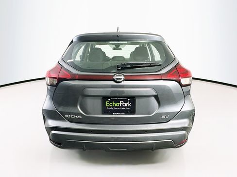 Used 2022 Nissan Kicks SV FWD image 7