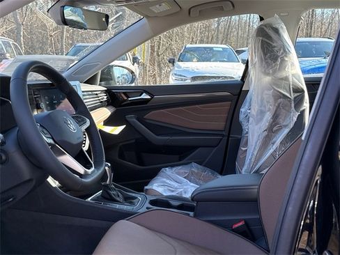 New 2026 Volkswagen Jetta SEL image 10