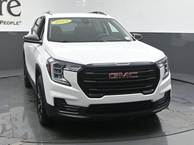 Used 2023 GMC Terrain SLE w/ Driver Convenience Package FWD image 51