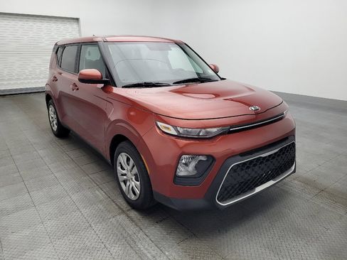 Used 2021 Kia Soul LX image 13