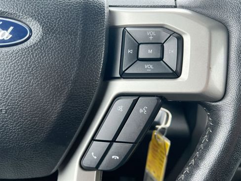 Used 2019 Ford F350 Lariat w/ Chrome Package image 25