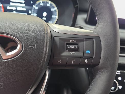 Certified 2026 INFINITI QX60 Luxe w/ Family Package AWD/4WD image 14