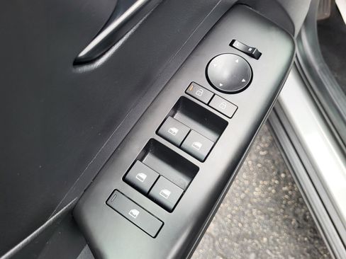 Used 2024 Hyundai Kona SEL image 18