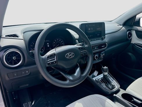 Used 2023 Hyundai Kona SEL FWD image 7