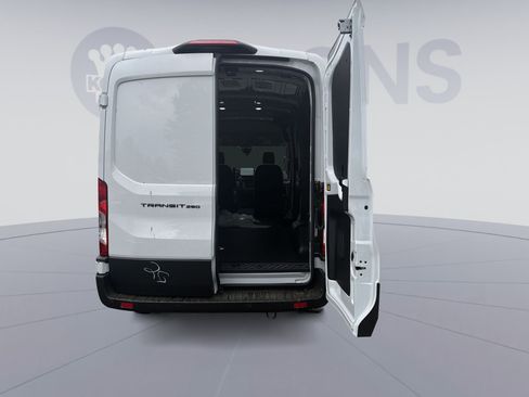 New 2026 Ford Transit 250 148 Medium Roof w/ Load Area Protection Package RWD image 33