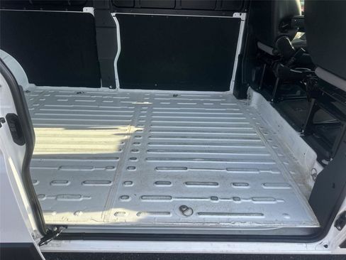Used 2026 RAM ProMaster 2500 w/ Convenience Group FWD image 14