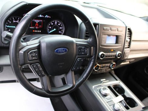 Used 2018 Ford Expedition XL image 9