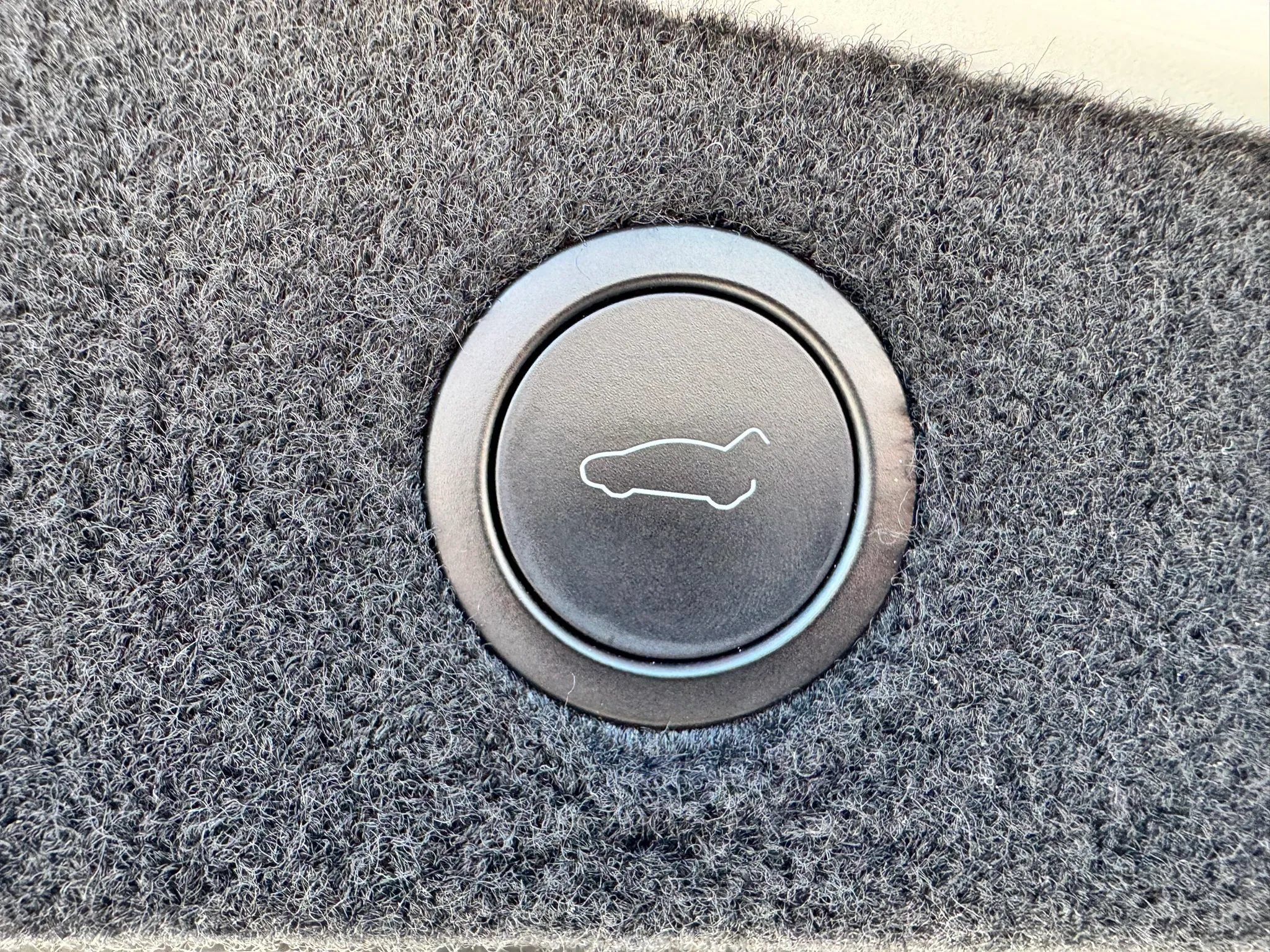 Used 2024 Tesla Model 3 Standard Range RWD image 43