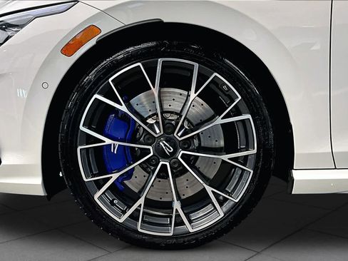 Used 2025 Volkswagen Golf w/ Euro Style Package AWD/4WD image 10