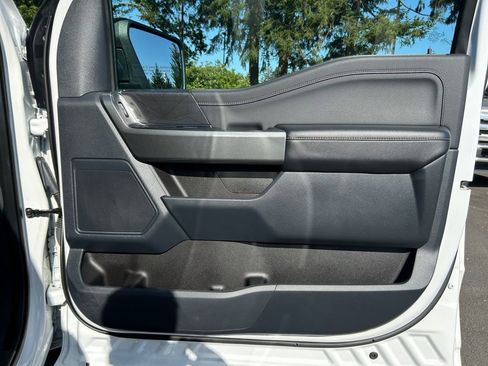 Used 2022 Ford F150 XLT w/ Equipment Group 302A High image 25