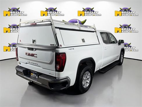 Used 2022 GMC Sierra 1500 SLE image 5