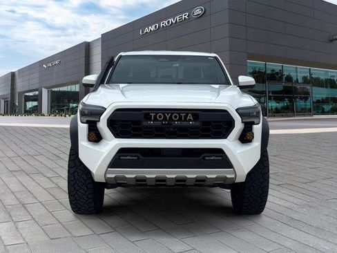 Used 2024 Toyota Tacoma 4x4 Double Cab Hybrid image 8