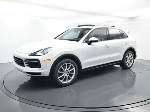 Used 2021 Porsche Cayenne image 1
