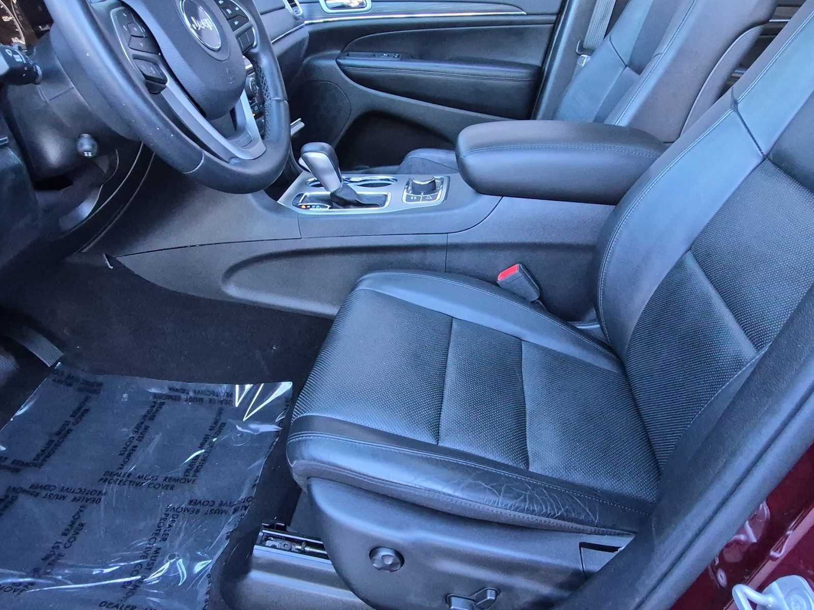 Used 2021 Jeep Grand Cherokee Limited w/ Luxury Group II AWD/4WD image 16