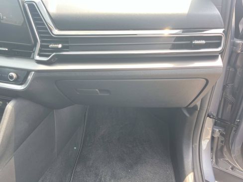 Used 2024 Kia Sportage EX FWD image 26