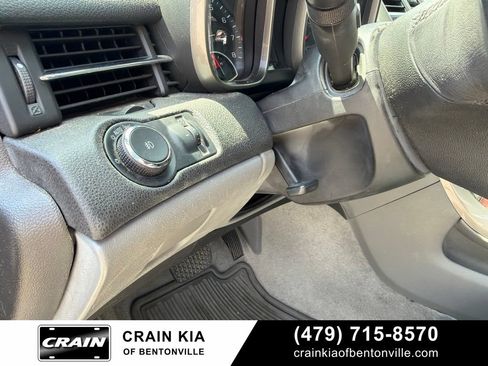 Used 2013 Chevrolet Malibu LT FWD image 18