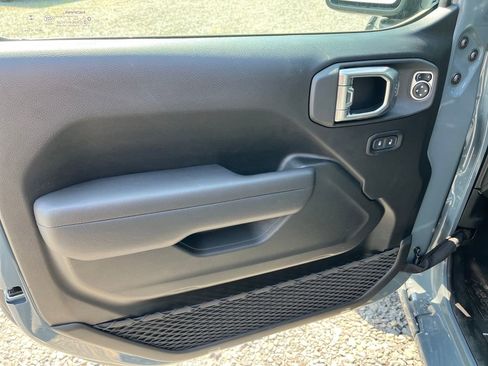 New 2025 Jeep Wrangler Sport S image 10