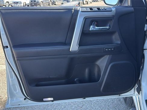 Used 2023 Toyota 4Runner Limited image 8