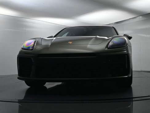 Used 2025 Porsche Panamera 4S image 55