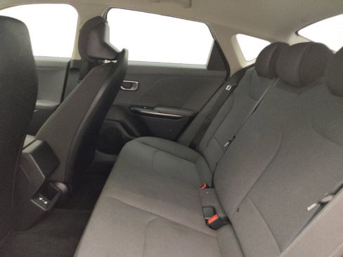 Used 2025 Kia K4 FWD image 18