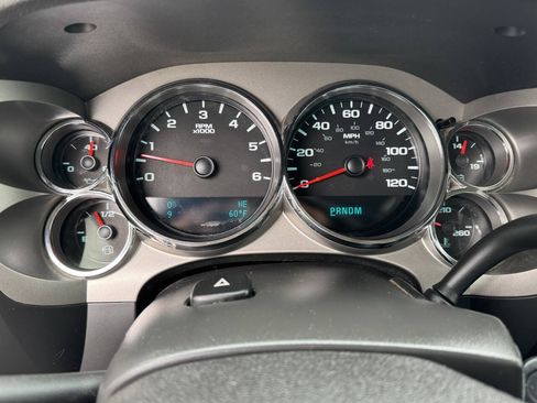 Used 2010 GMC Sierra 1500 SLE w/ Power Pack Plus AWD/4WD image 18