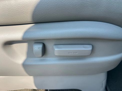 Used 2016 Honda Odyssey EX-L image 25