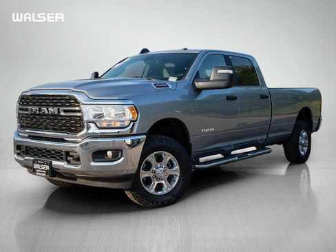 Used 2024 RAM 2500 Big Horn AWD/4WD image 1