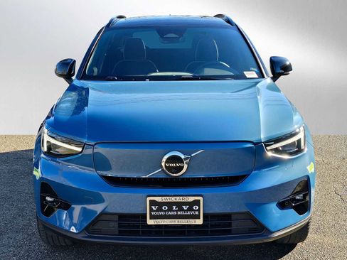 Used 2023 Volvo XC40 Recharge Ultimate image 8