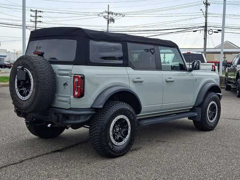 Certified 2022 Ford Bronco Outer Banks w/ Sasquatch Package image 11